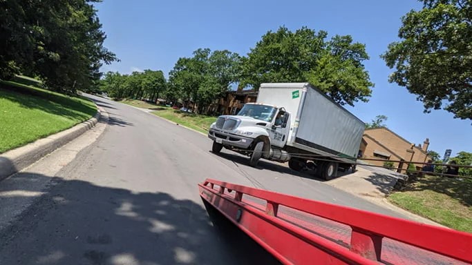 Roadside assistance in Tulsa with jump start and lockout service